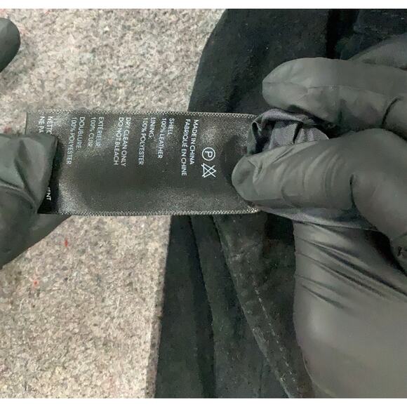 Urban Outfitters Black Genuine Leather Fringe Western Cropped Jacket XS - Picture 3 of 3